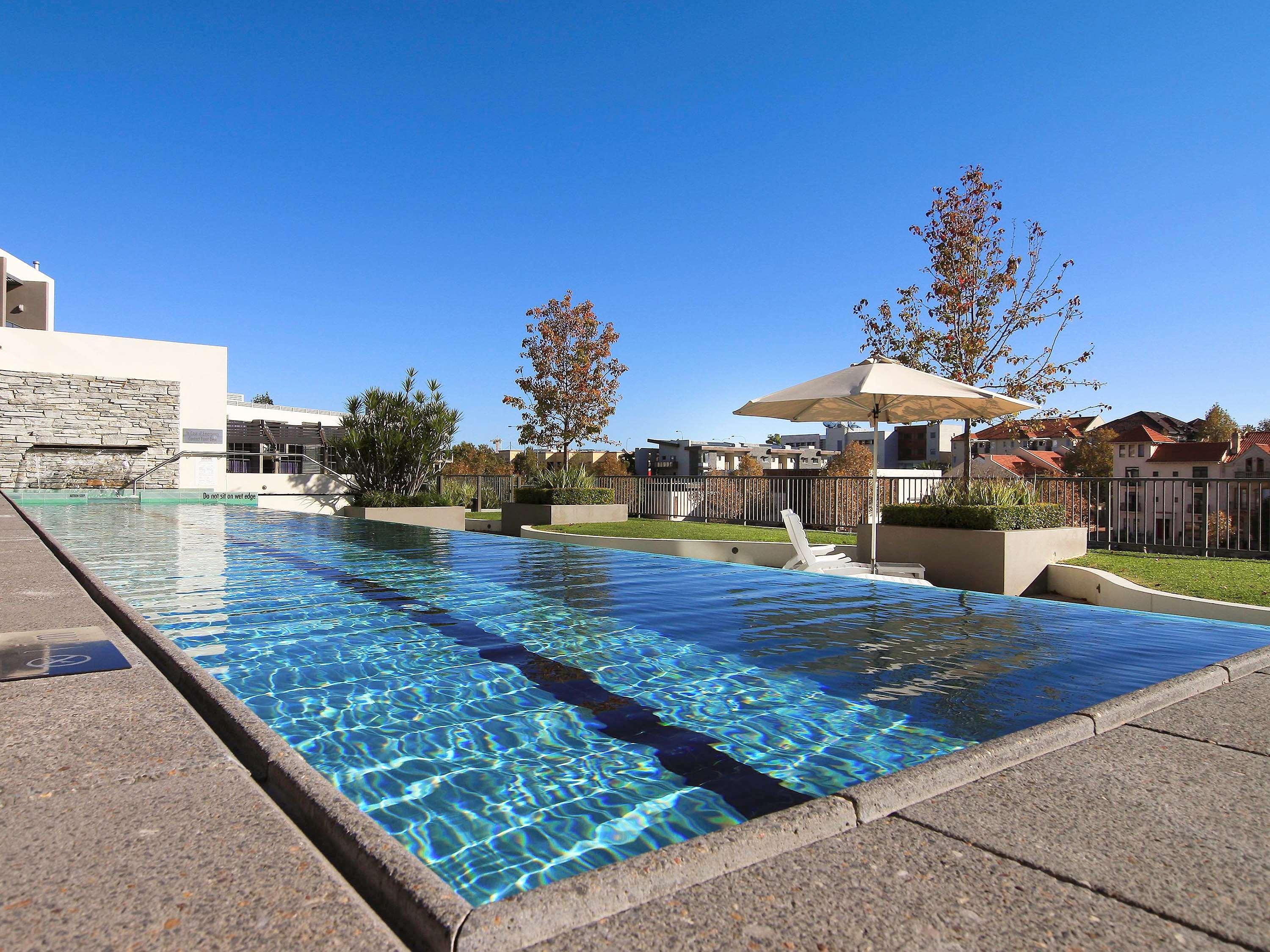East Perth Suites Hotel المظهر الخارجي الصورة