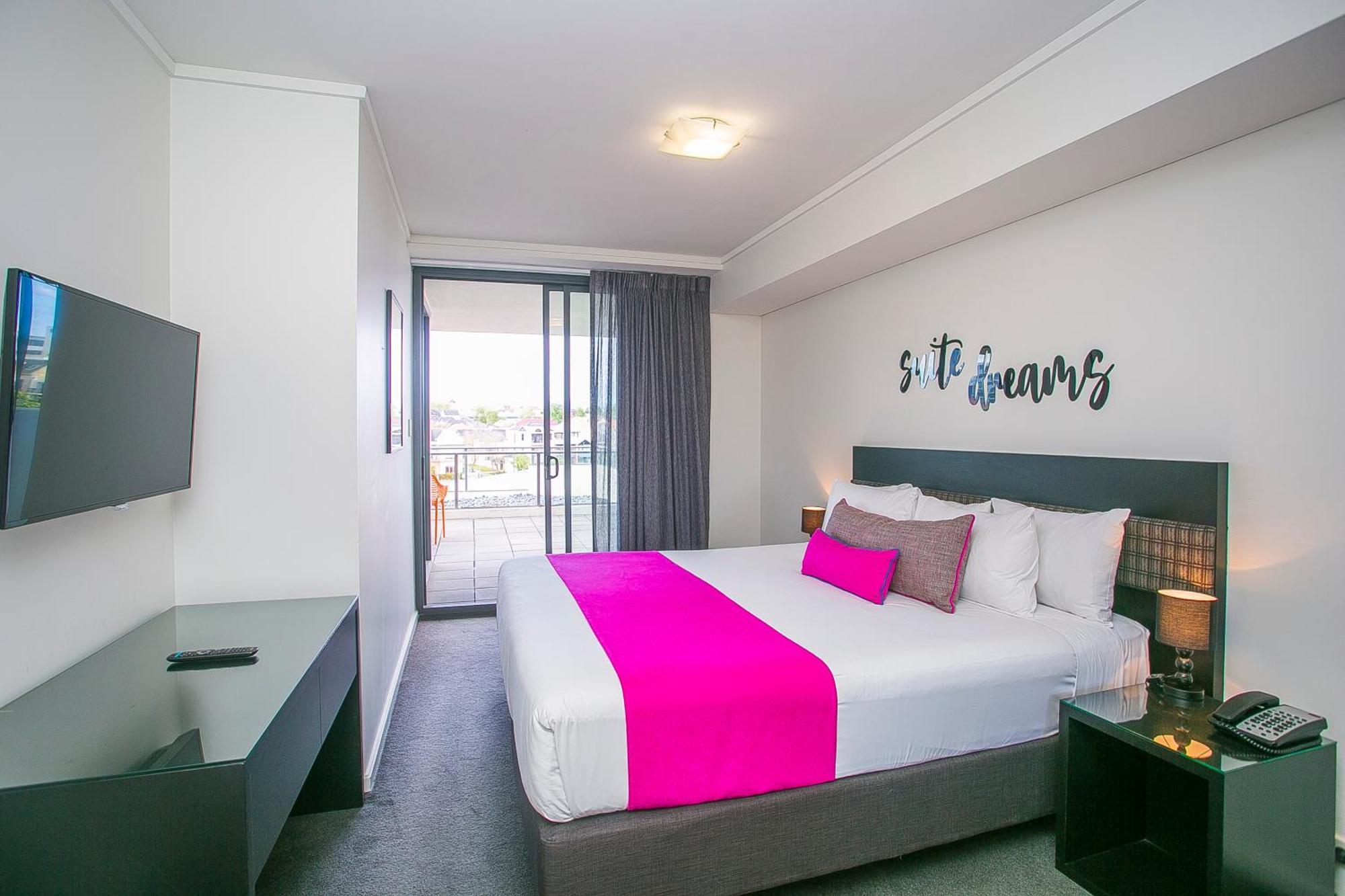 East Perth Suites Hotel المظهر الخارجي الصورة