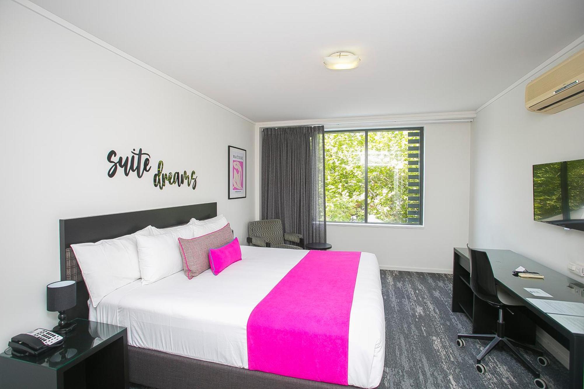 East Perth Suites Hotel المظهر الخارجي الصورة