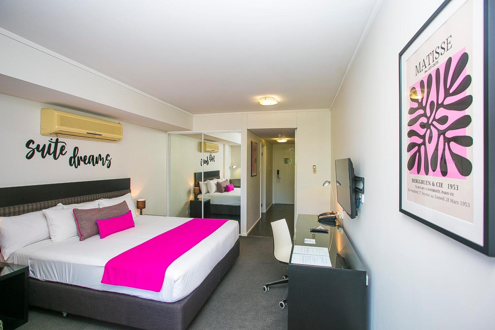 East Perth Suites Hotel المظهر الخارجي الصورة