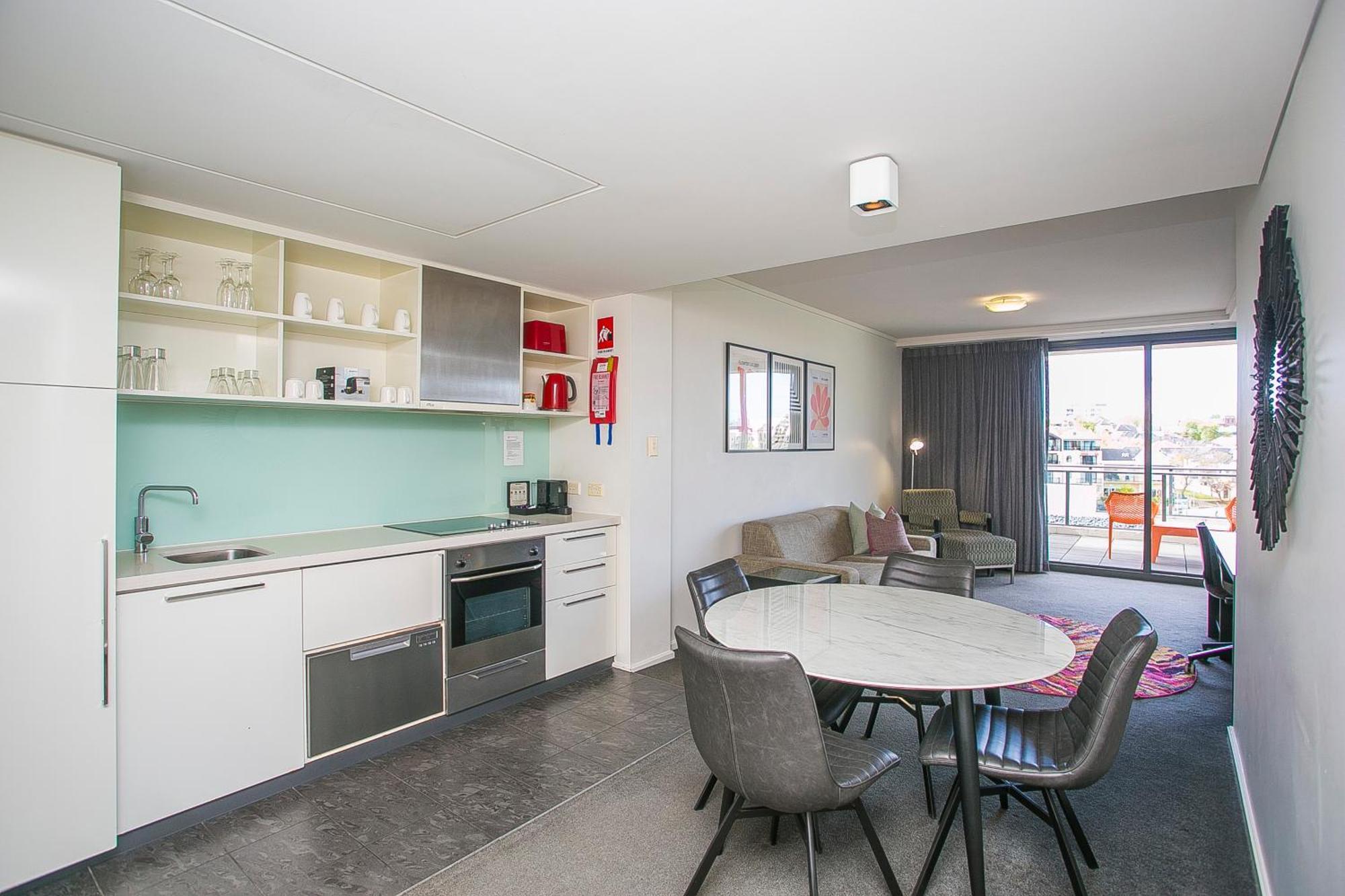 East Perth Suites Hotel المظهر الخارجي الصورة
